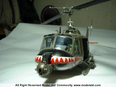 UH-1C Huey Frog (Injection)