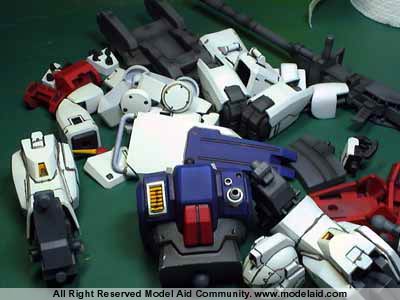 MG Gundam RX-79[G] (Injection)