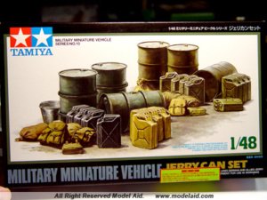 Military Miniature Vehicle Jerry Can Set (Tamiya 1/48)