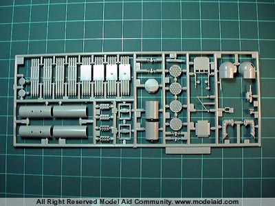 UH-1C Huey Frog (Academy 1/35)