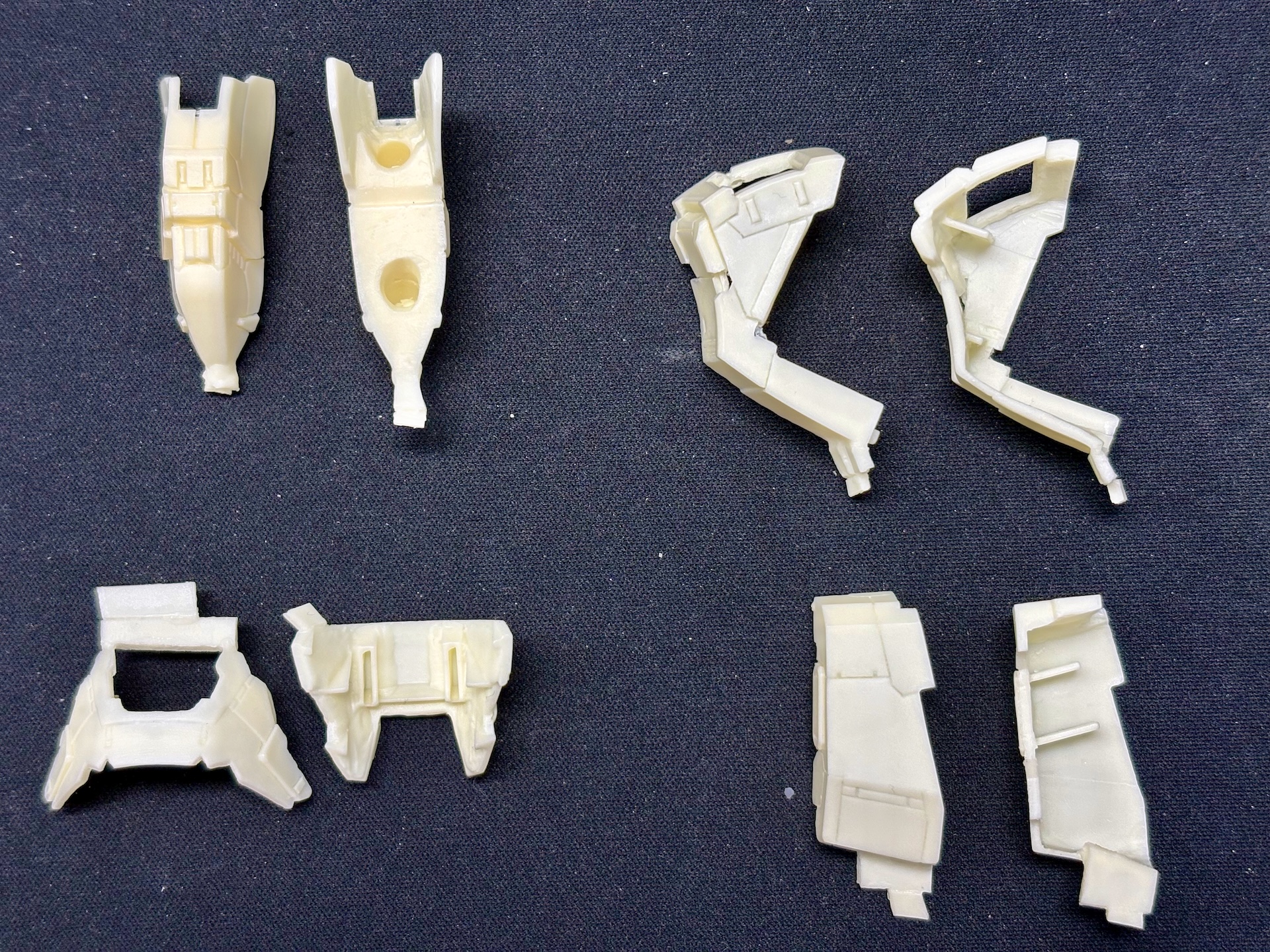 MSN-04 Sazabi Ver. Ka Conversion Kit (E2046 1/100)