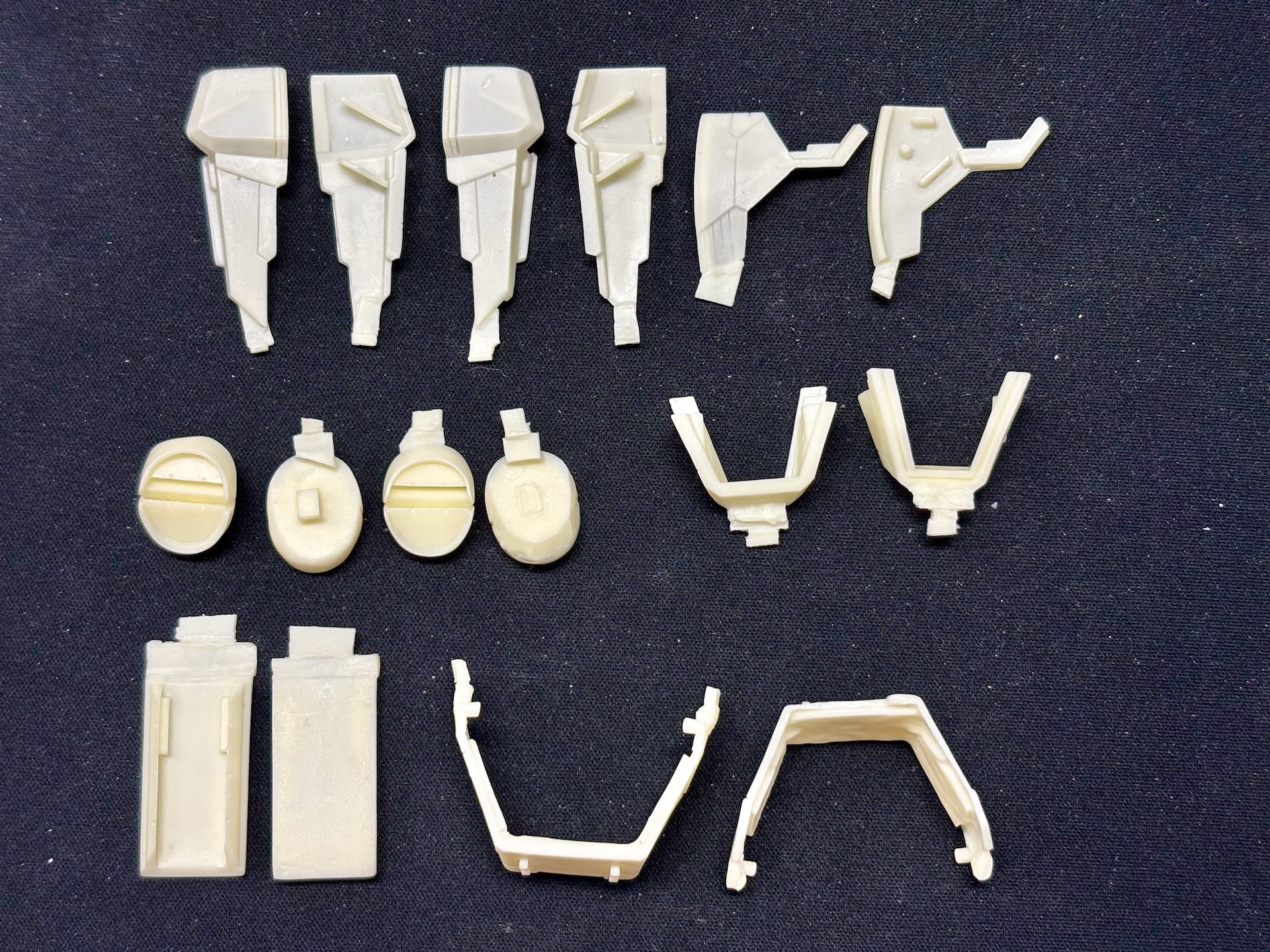 MSN-04 Sazabi Ver. Ka Conversion Kit (E2046 1/100)