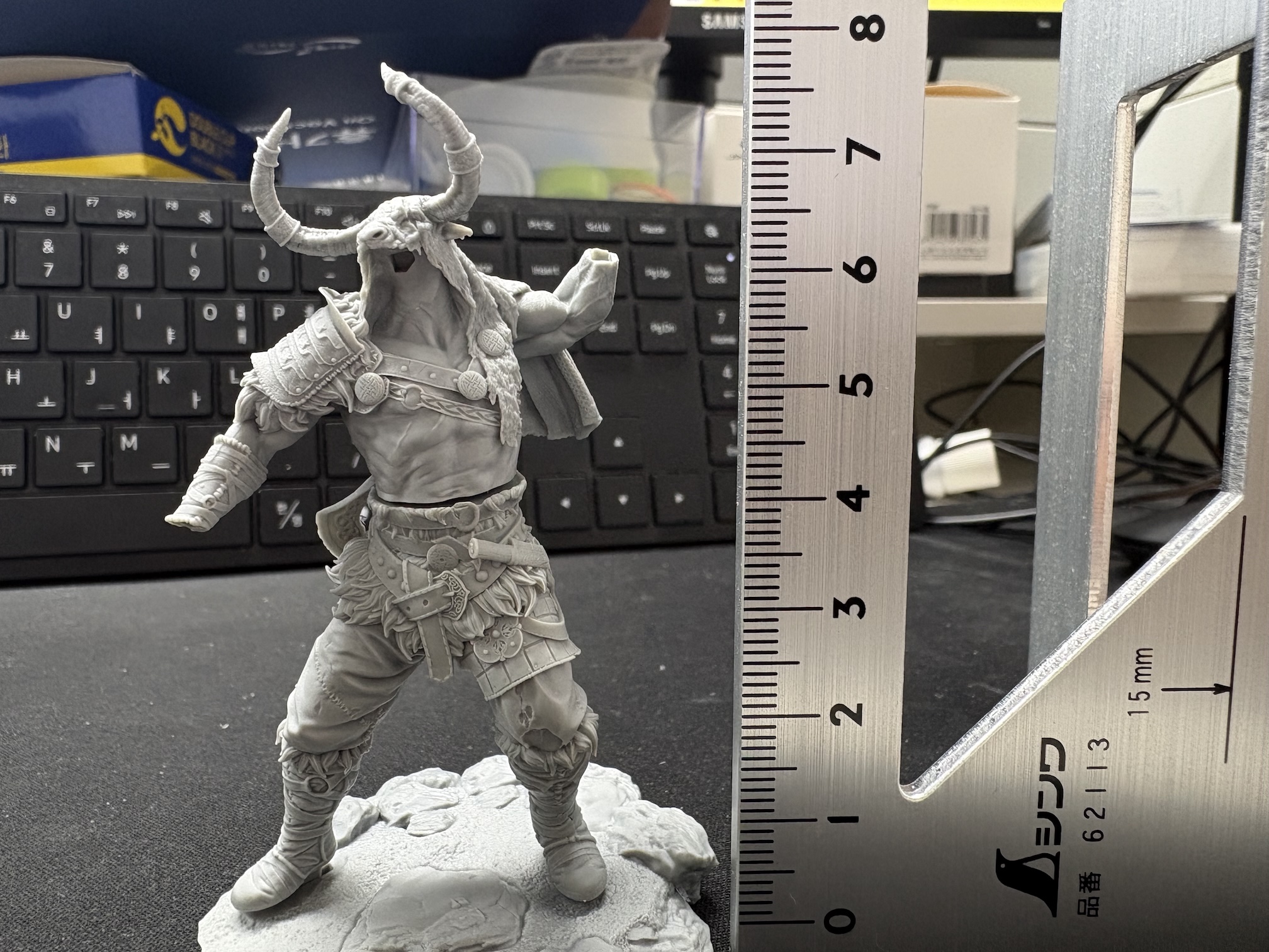 Voljaryk - The First Sköldungar (Black Forge Games 80mm)