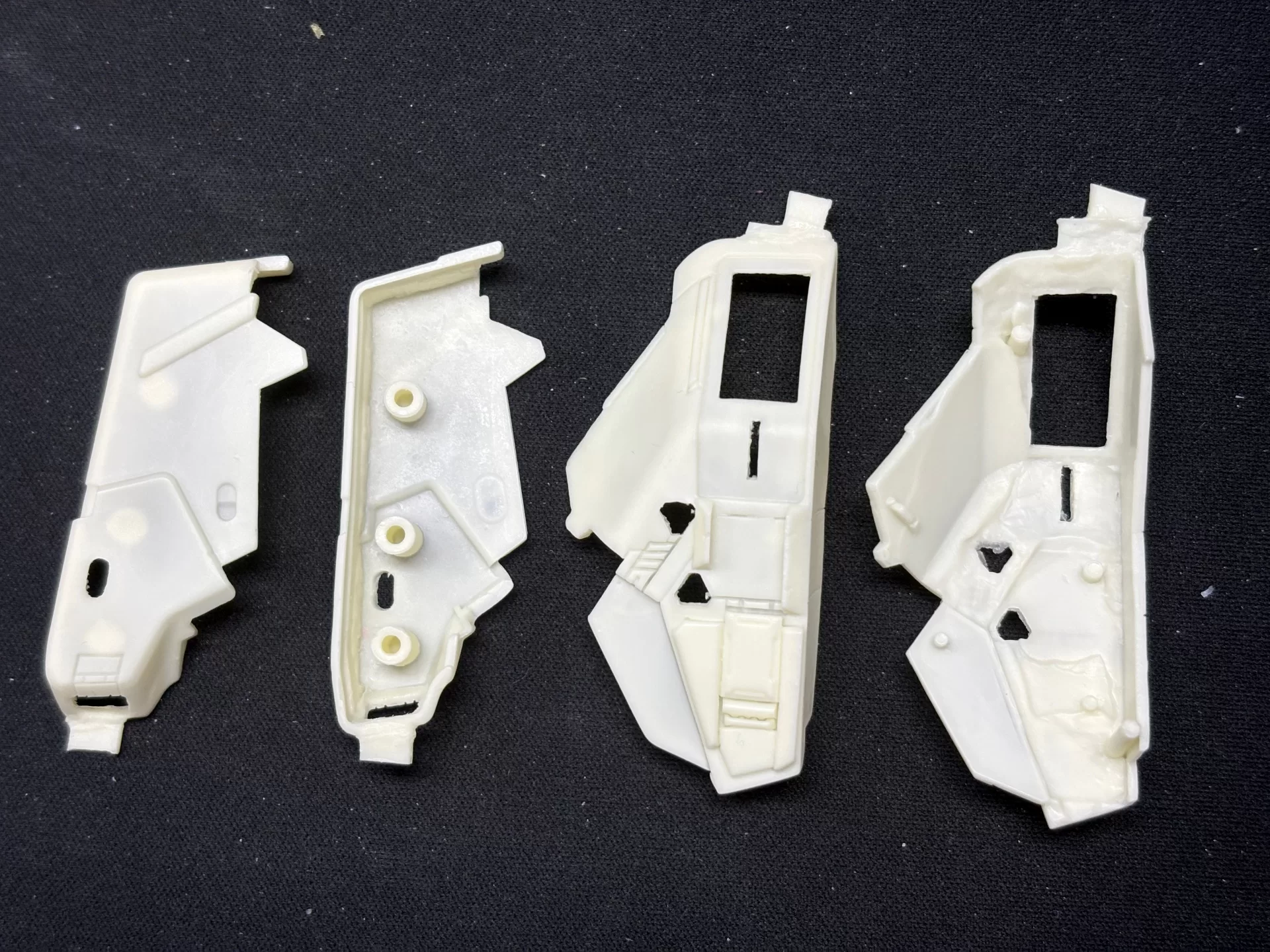 MSN-04 Sazabi Ver. Ka Conversion Kit (E2046 1/100) MSN-04 Sazabi Ver. Ka Conversion Kit (E2046 1/100)