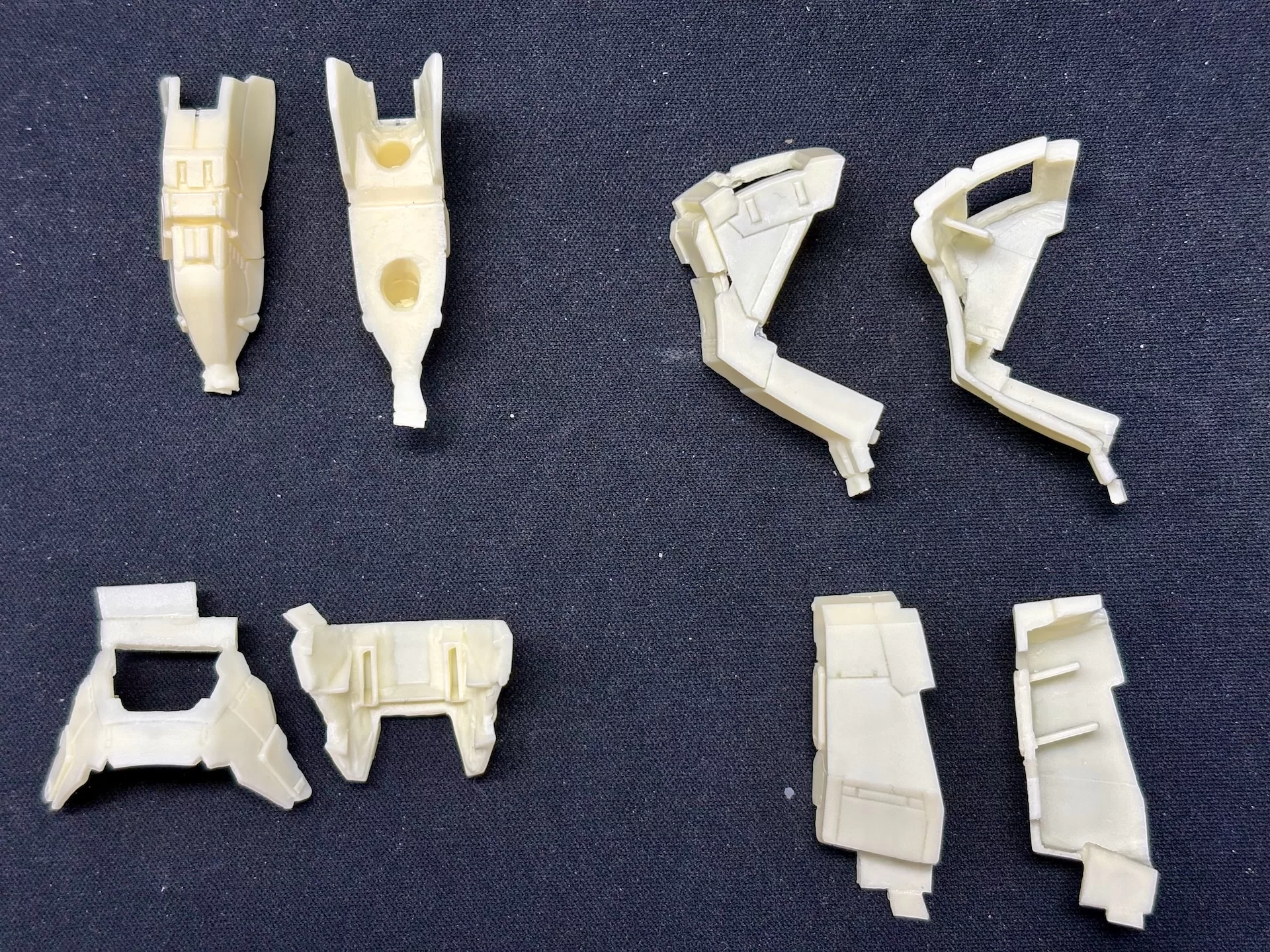 MSN-04 Sazabi Ver. Ka Conversion Kit (E2046 1/100) MSN-04 Sazabi Ver. Ka Conversion Kit (E2046 1/100)